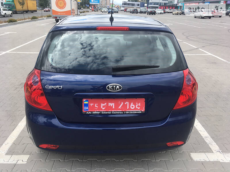 Хетчбек Kia Ceed 2009 в Києві фото 17 Хетчбек Kia Ceed 2009 в Києві