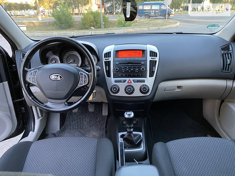 Хетчбек Kia Ceed 2007 в Сумах