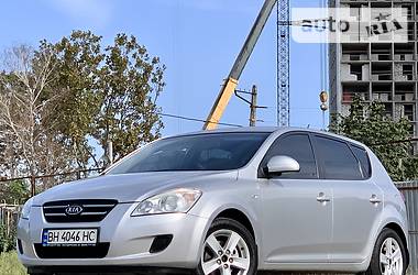 Хетчбек Kia Ceed 2007 в Одесі