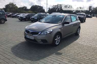 Kia Ceed 2010