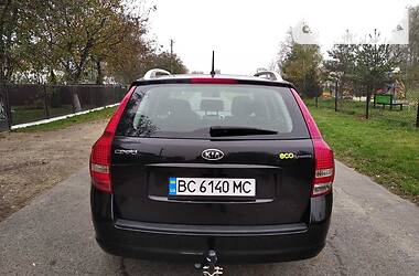 Универсал Kia Ceed 2010 в Стрые