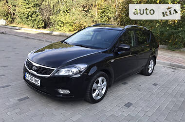 Универсал Kia Ceed 2010 в Киеве