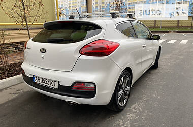 Купе Kia Ceed 2016 в Киеве