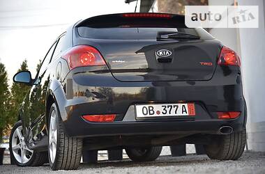 Купе Kia Ceed 2009 в Дрогобыче