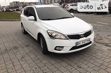 Универсал Kia Ceed 2011 в Львове