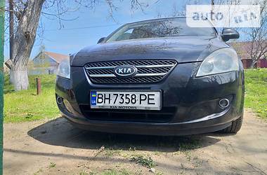 Хэтчбек Kia Ceed 2008 в Одессе