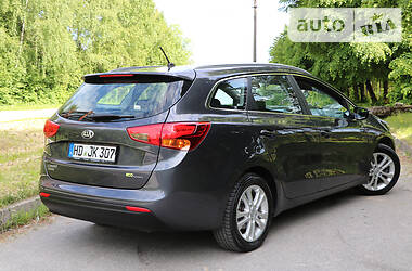 Универсал Kia Ceed 2013 в Трускавце