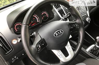 Универсал Kia Ceed 2011 в Дрогобыче