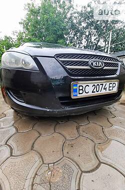 Хэтчбек Kia Ceed 2007 в Розовке