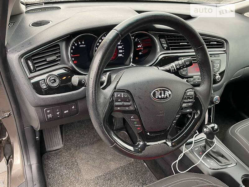 Универсал Kia Ceed 2017 в Львове