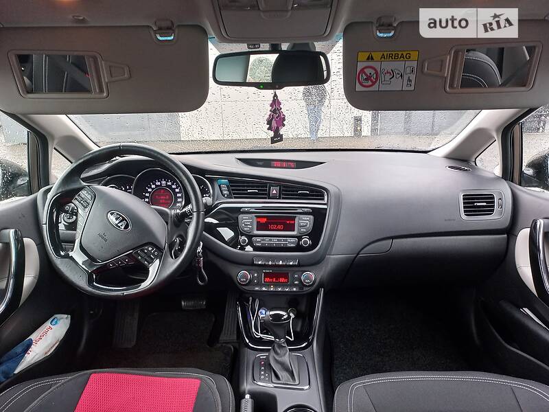 Универсал Kia Ceed 2017 в Львове