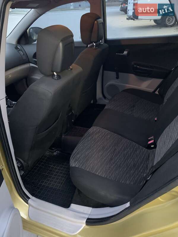 Хетчбек Kia Ceed 2007 в Києві