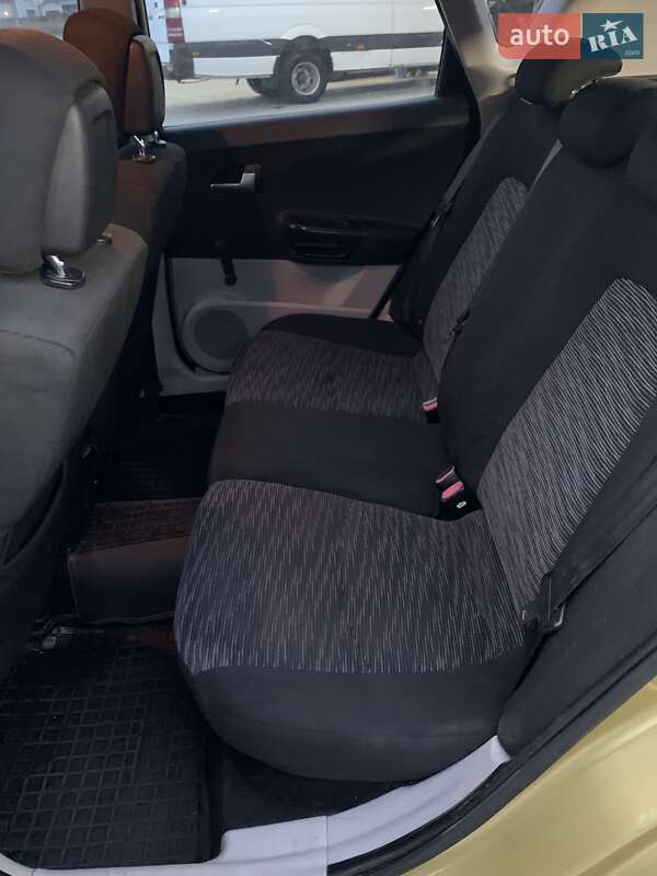 Хетчбек Kia Ceed 2007 в Києві