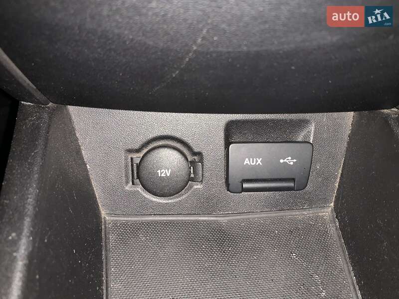 Хэтчбек Kia Ceed 2007 в Киеве