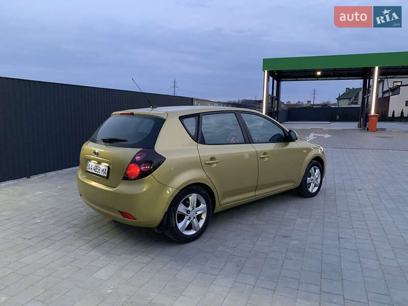 Хетчбек Kia Ceed 2007 в Києві