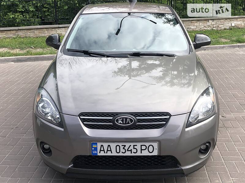 Купе Kia Ceed 2008 в Киеве