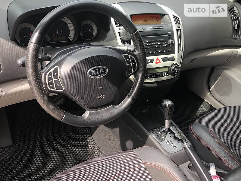 Купе Kia Ceed 2008 в Киеве