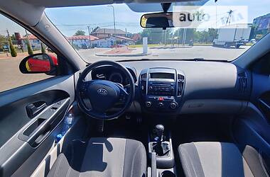 Хетчбек Kia Ceed 2007 в Києві