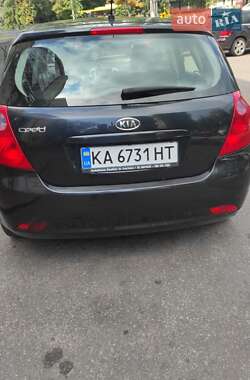 Хэтчбек Kia Ceed 2007 в Киеве