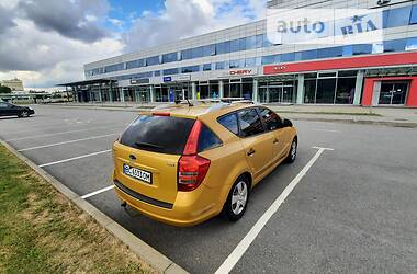 Универсал Kia Ceed 2008 в Львове