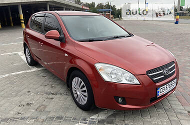 Хэтчбек Kia Ceed 2007 в Харькове