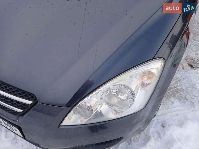 Универсал Kia Ceed 2007 в Старом Самборе