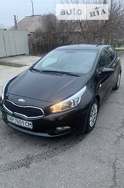 Хетчбек Kia Ceed 2013 в Запоріжжі