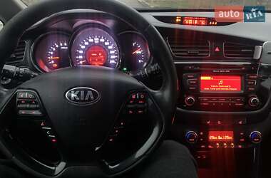 Хэтчбек Kia Ceed 2013 в Запорожье