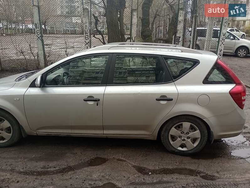 Універсал Kia Ceed 2008 в Житомирі фото 20 Універсал Kia Ceed 2008 в Житомирі