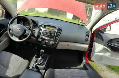 Универсал Kia Ceed 2009 в Василькове
