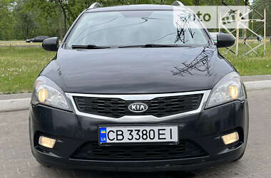 Kia Ceed 2012