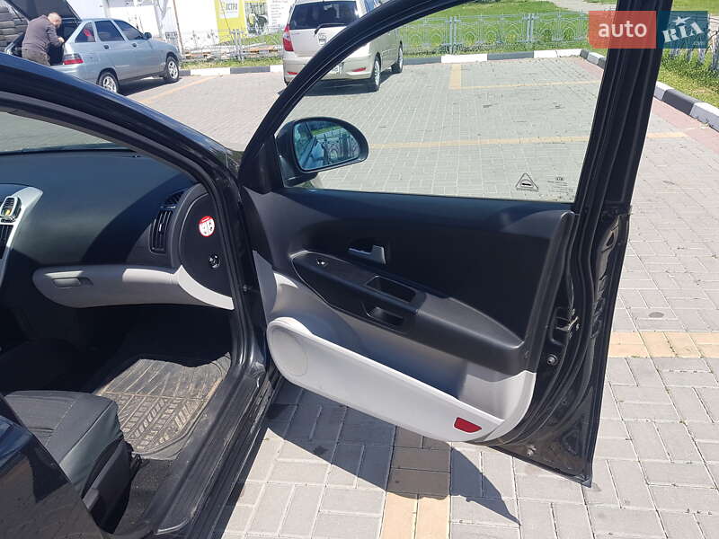 Универсал Kia Ceed 2008 в Харькове
