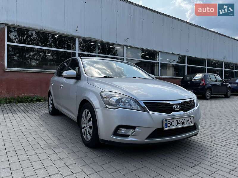 Хэтчбек Kia Ceed 2009 в Львове фото 3 Хэтчбек Kia Ceed 2009 в Львове
