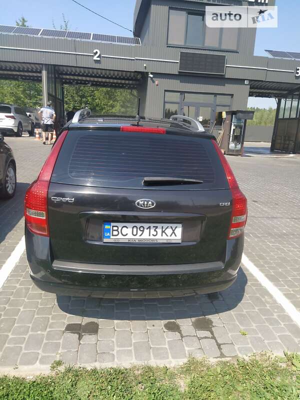 Универсал Kia Ceed 2011 в Трускавце