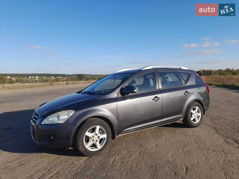 Универсал Kia Ceed 2009 в Баре