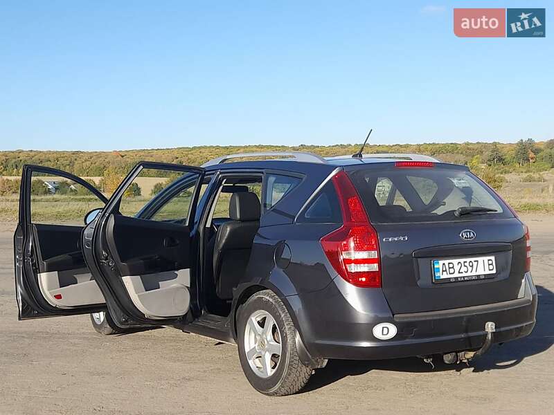 Универсал Kia Ceed 2009 в Баре