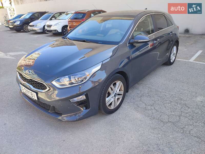Хэтчбек Kia Ceed 2019 в Киеве