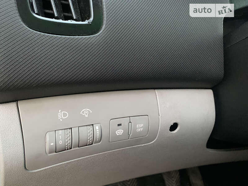 Универсал Kia Ceed 2008 в Самборе