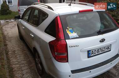 Универсал Kia Ceed 2011 в 