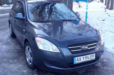 Хетчбек Kia Ceed 2009 в Харкові