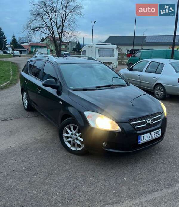 Хетчбек Kia Ceed 2007 в Кропивницькому фото Хетчбек Kia Ceed 2007 в Кропивницькому