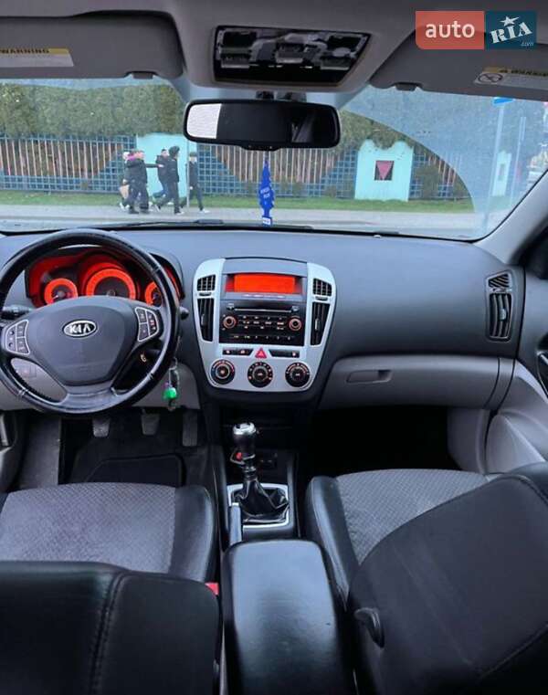 Хетчбек Kia Ceed 2007 в Кропивницькому фото 15 Хетчбек Kia Ceed 2007 в Кропивницькому