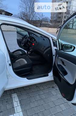 Универсал Kia Ceed 2016 в Николаеве
