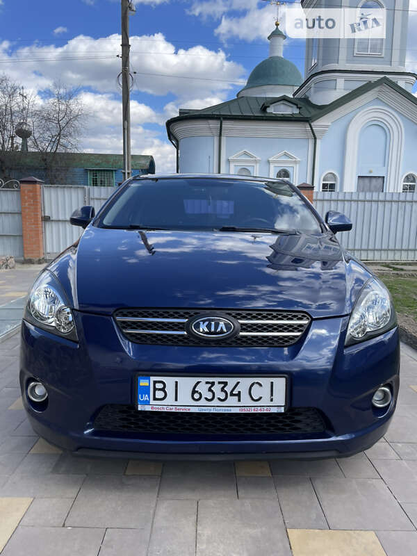 Хэтчбек Kia Ceed 2008 в Полтаве