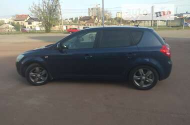 Хэтчбек Kia Ceed 2007 в Харькове