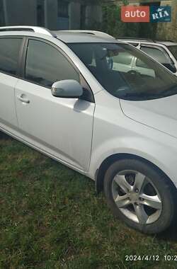 Универсал Kia Ceed 2009 в Львове