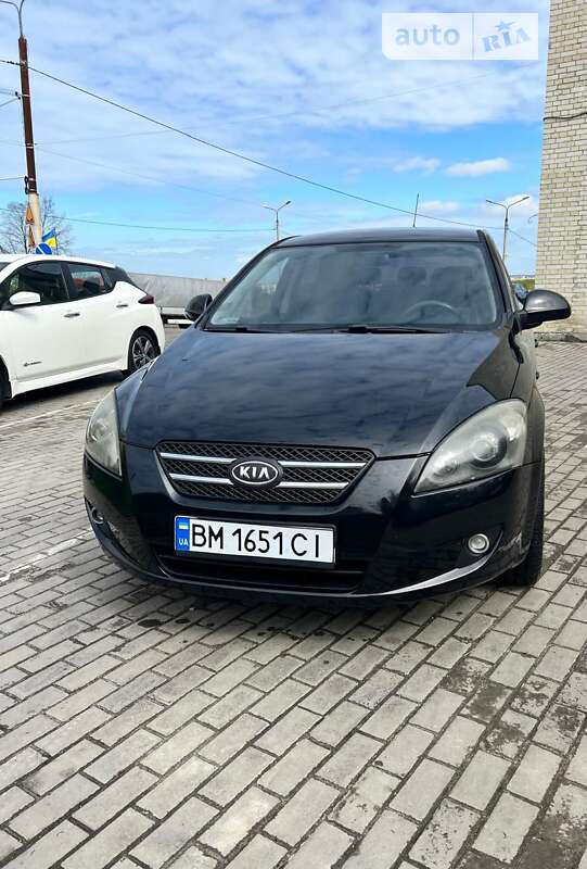 Хэтчбек Kia Ceed 2008 в Сумах