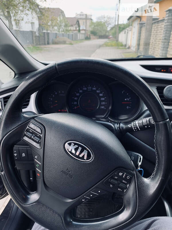 Универсал Kia Ceed 2013 в Ивано-Франковске