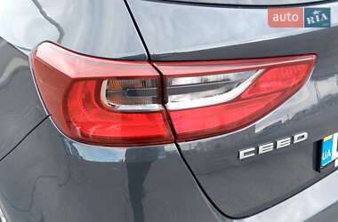 Хэтчбек Kia Ceed 2019 в 