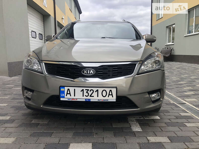 Універсал Kia Ceed 2011 в Тульчині